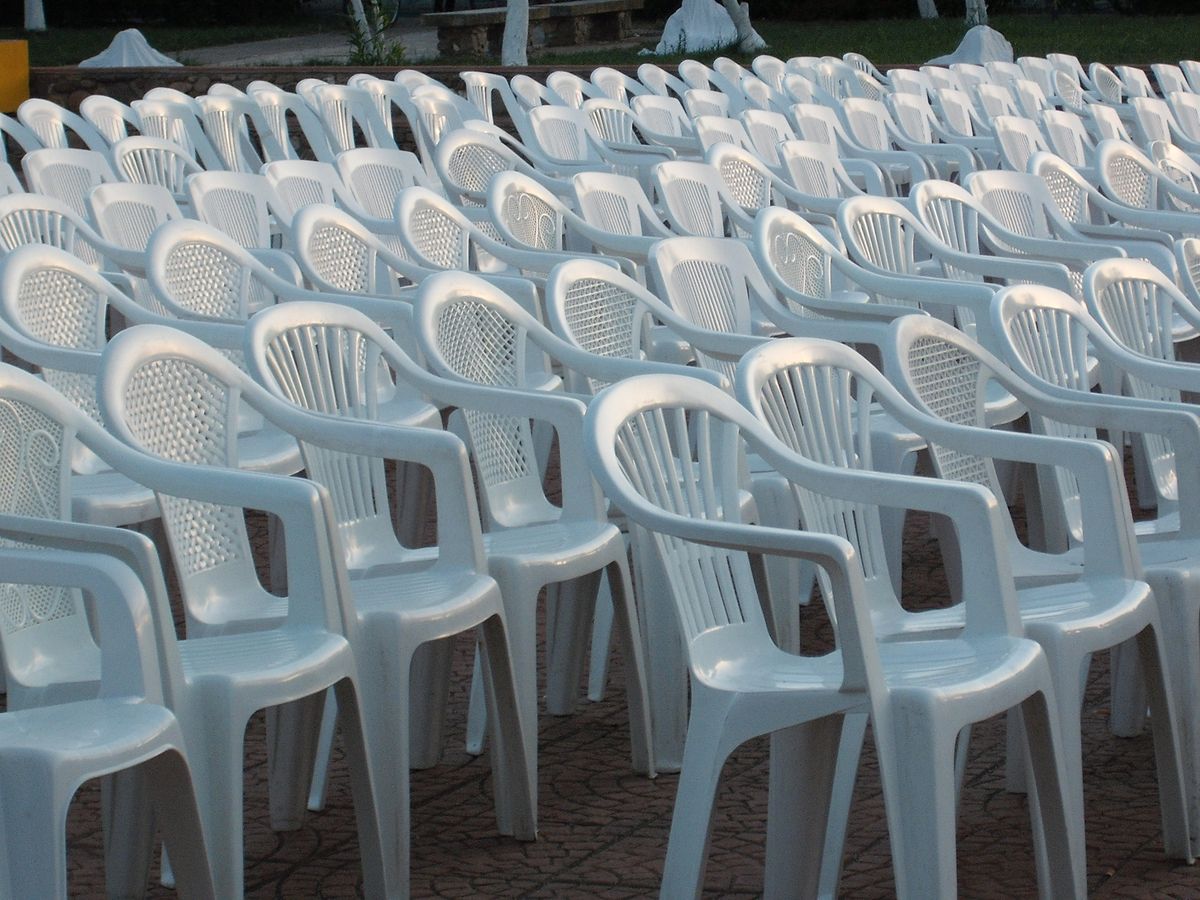CHAIR RENT
